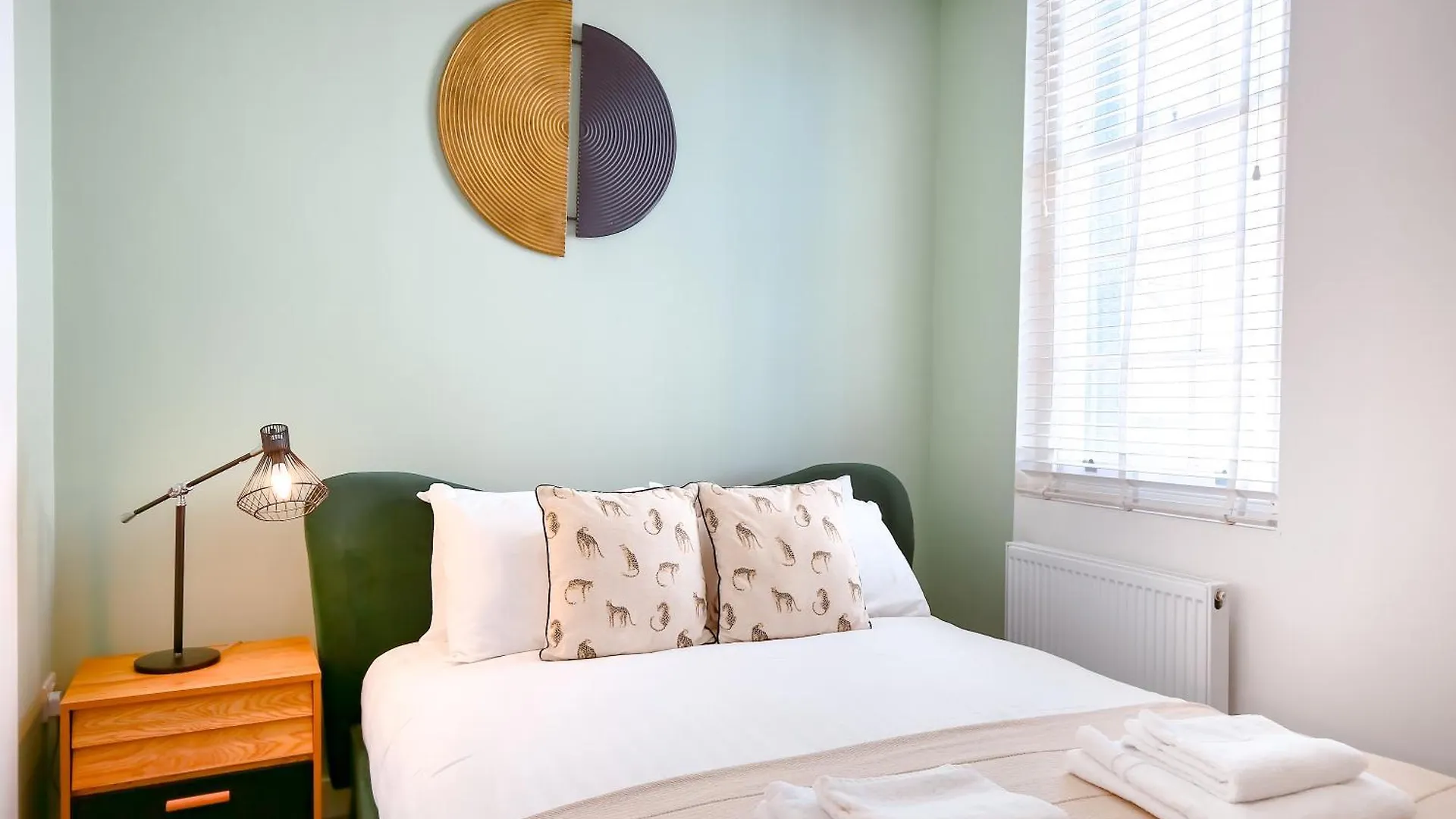 Great Value For Long Stays, Modern 1 Bed Flat Brighton 0*,  Reino Unido